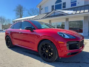 2021 PORSCHE CAYENNE