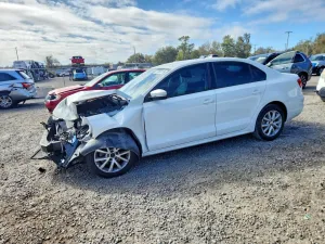 2012 VOLKSWAGEN JETTA