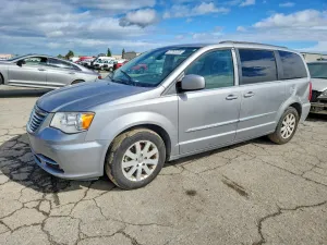 2016 CHRYSLER MINIVAN