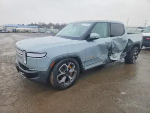 2023 RIVIAN RIT