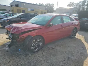 2024 HYUNDAI ELANTRA