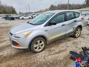 2016 FORD ESCAPE