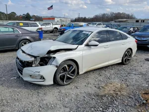 2019 HONDA ACCORD