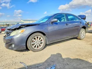 2011 TOYOTA CAMRY