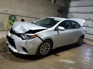 2016 TOYOTA COROLLA