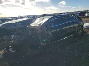 2023 MERCEDES-BENZ EQS SEDAN