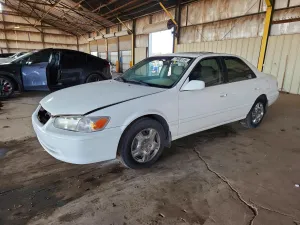 2001 TOYOTA CAMRY