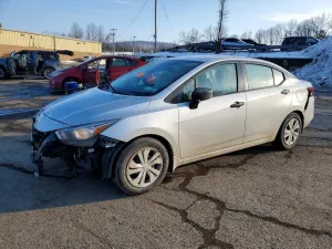 2020 NISSAN VERSA