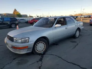 1990 LEXUS LS400