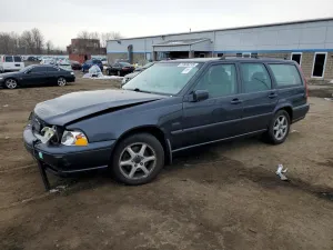 1998 VOLVO V70