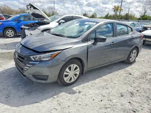 2025 NISSAN VERSA