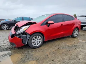 2013 KIA RIO