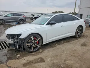 2022 AUDI S6