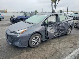 2018 TOYOTA PRIUS