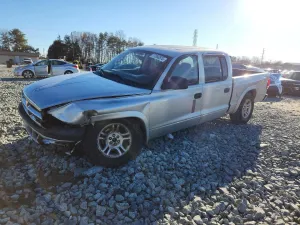 2004 DODGE DAKOTA