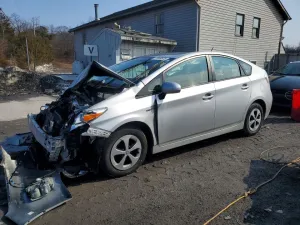 2015 TOYOTA PRIUS