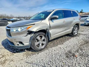 2016 TOYOTA HIGHLANDER