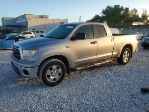 2010 TOYOTA TUNDRA