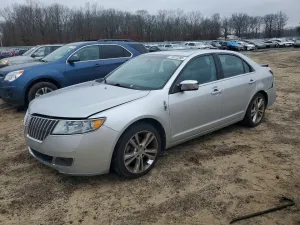 2012 LINCOLN MKZ