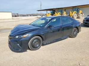 2024 TOYOTA CAMRY