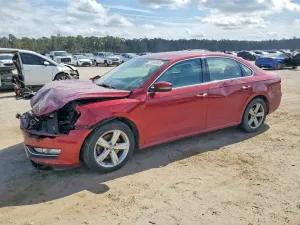 2015 VOLKSWAGEN PASSAT