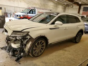 2020 LINCOLN NAUTILUS