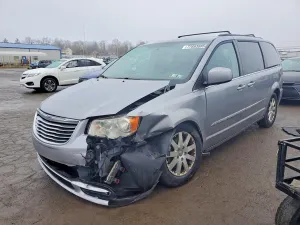 2013 CHRYSLER MINIVAN