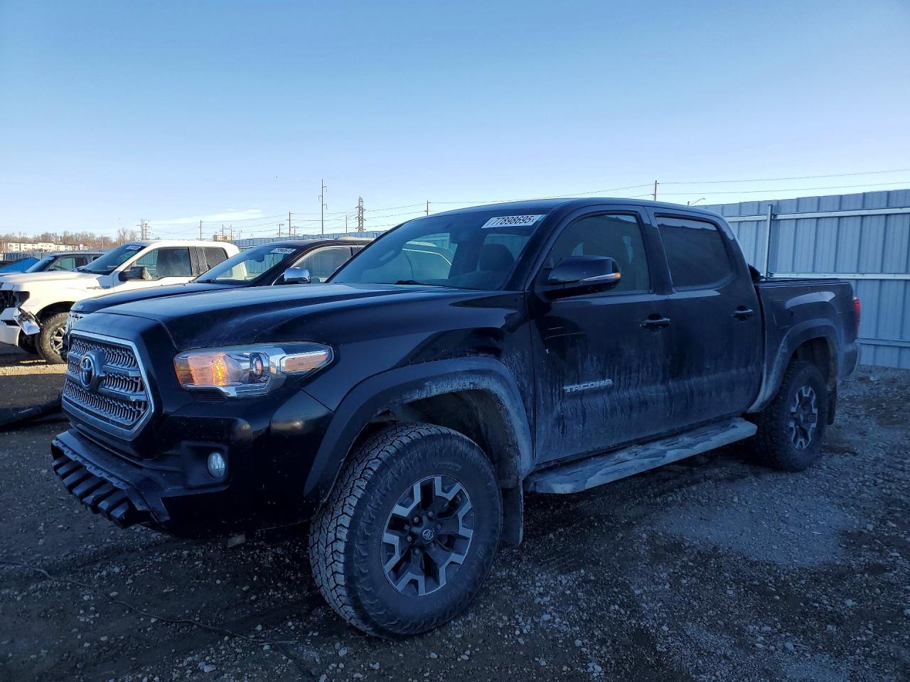 2017 TOYOTA TACOMA