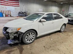 2013 TOYOTA CAMRY