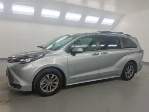 2021 TOYOTA SIENNA