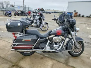 2006 HARLEY-DAVIDSON FL