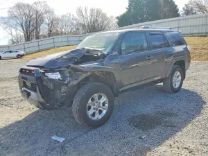2022 TOYOTA 4RUNNER