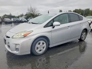 2011 TOYOTA PRIUS