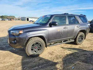 2020 TOYOTA 4RUNNER