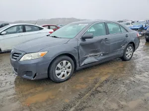 2010 TOYOTA CAMRY