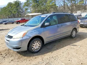 2004 TOYOTA SIENNA