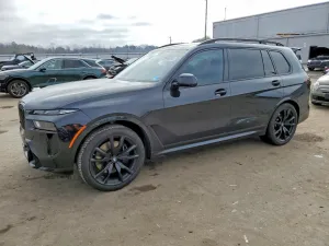 2023 BMW X7