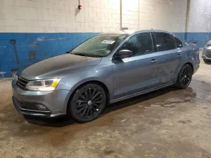 2016 VOLKSWAGEN JETTA