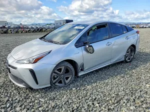 2019 TOYOTA PRIUS