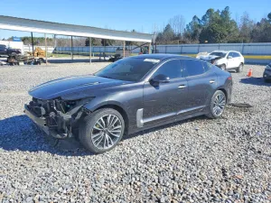 2019 KIA STINGER