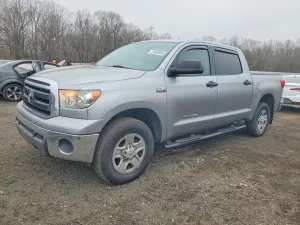 2010 TOYOTA TUNDRA