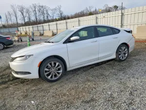 2015 CHRYSLER 200