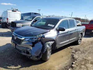 2017 HONDA RIDGELINE