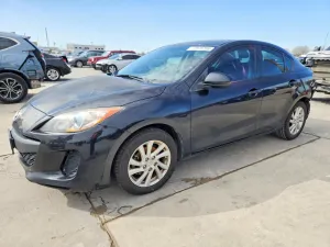 2012 MAZDA 3