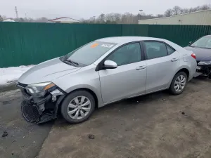 2015 TOYOTA COROLLA