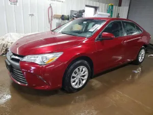 2015 TOYOTA CAMRY