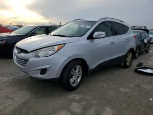 2012 HYUNDAI TUCSON