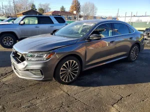 2022 VOLKSWAGEN PASSAT