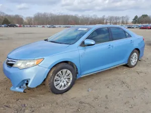2012 TOYOTA CAMRY