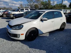 2013 VOLKSWAGEN GTI